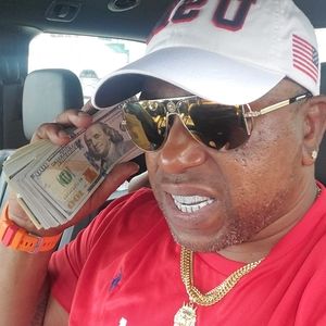 Meet your Posher, Harry